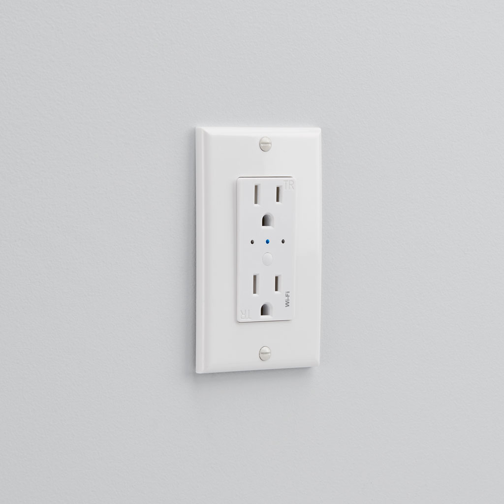 Smart Home Outlet | Charging Essentials